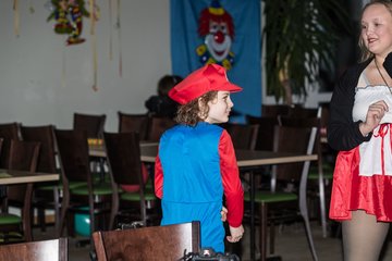 Bild 18 - Jugend Latuff